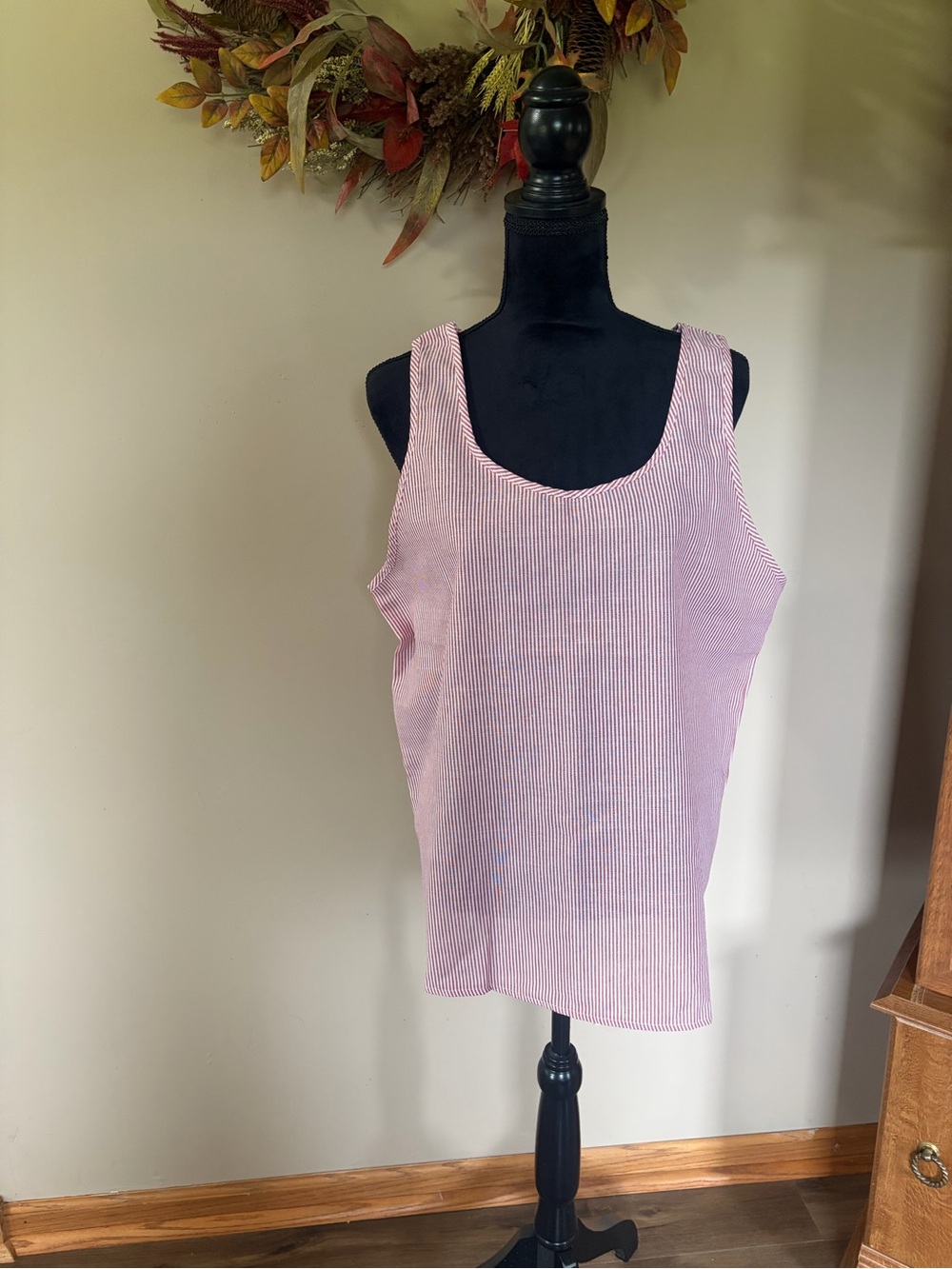 Women's Sleeveless Pink Striped Tank Top